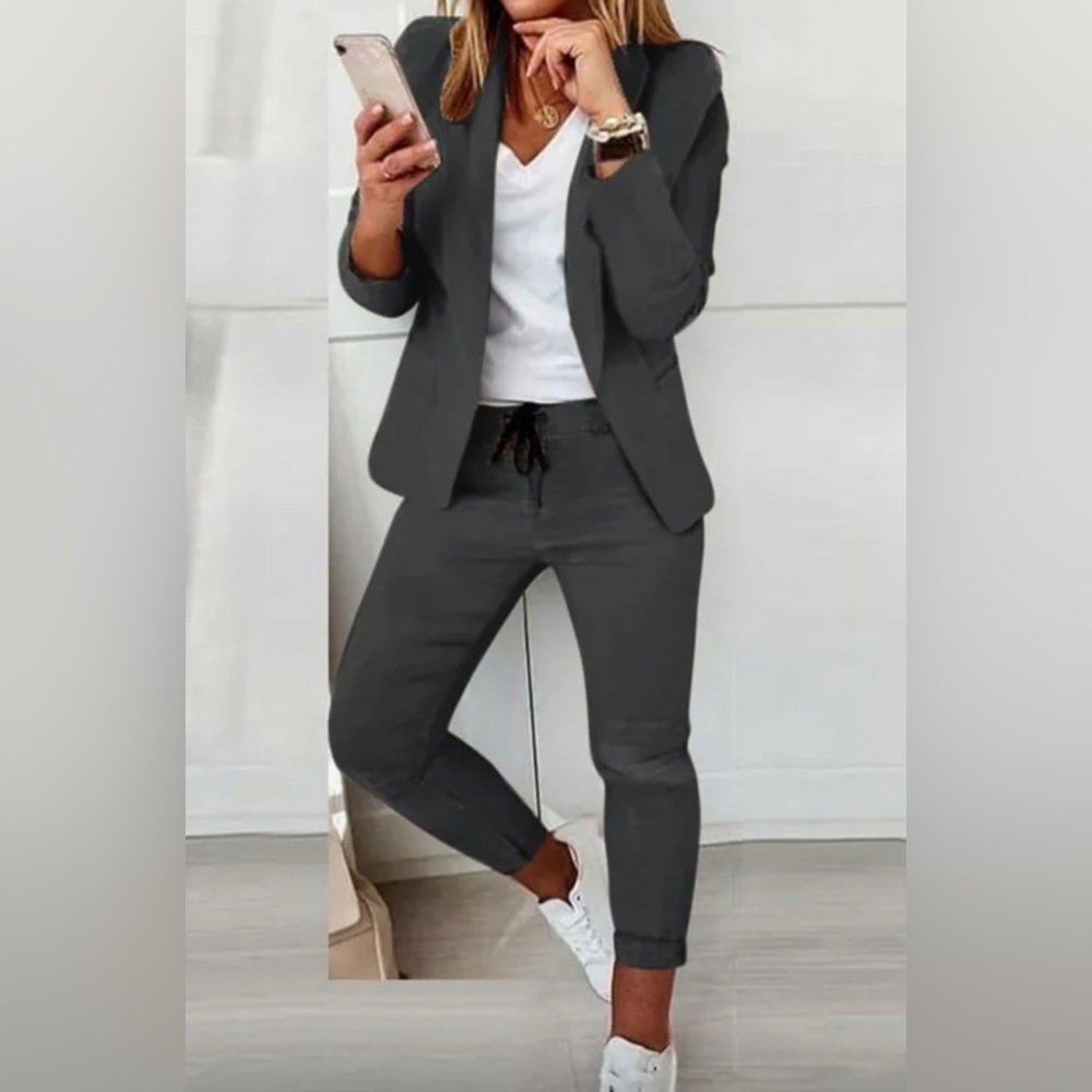 Kathiadress Casual and fashionable suit set